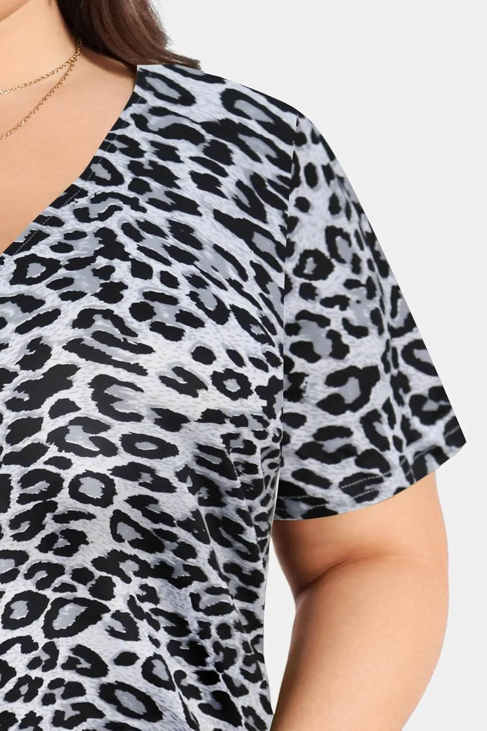 RITERA Plus Size Tops for Womens Polo Shirt Zipper Tshirt Office Business V Neck Tunic Work Blouses Dressy Collared Clothes